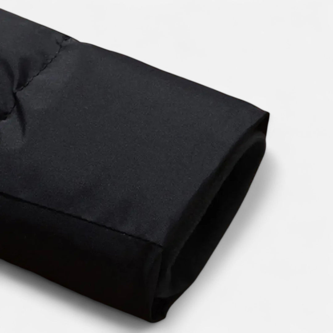 Maison Dresson Men’s Hooded Puffer Jacket – A Timeless Cold-Weather Essential