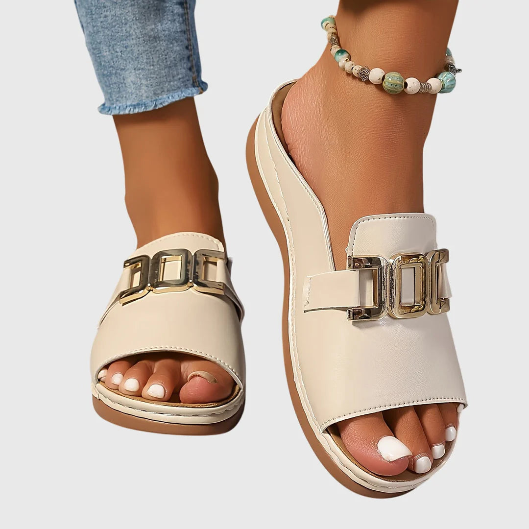 Andri | Comfy Buckle Sandals